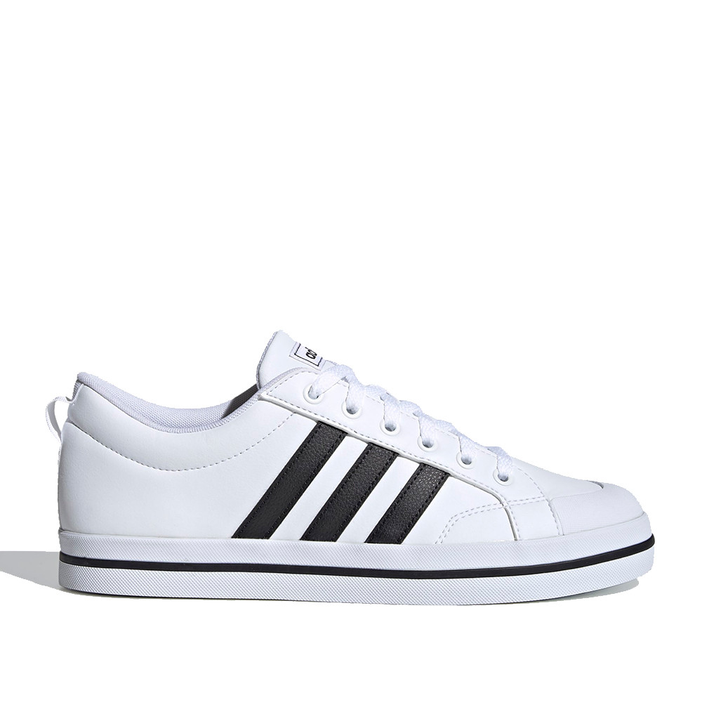 Zapatillas Deportivas Blancas Con Tres Bandas Negras Vs Pace Adidas |