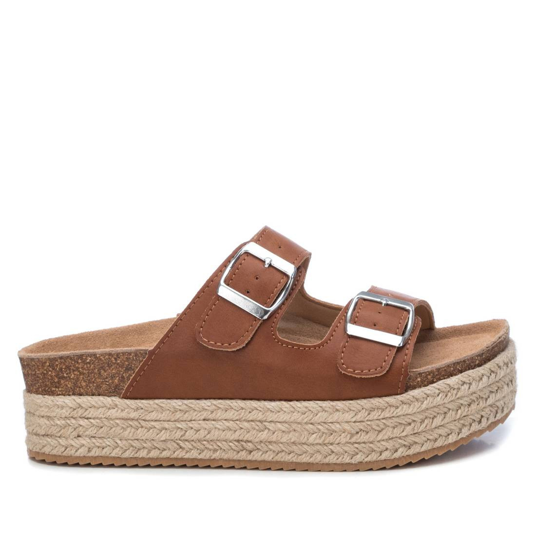 Sandalias con deals doble hebilla