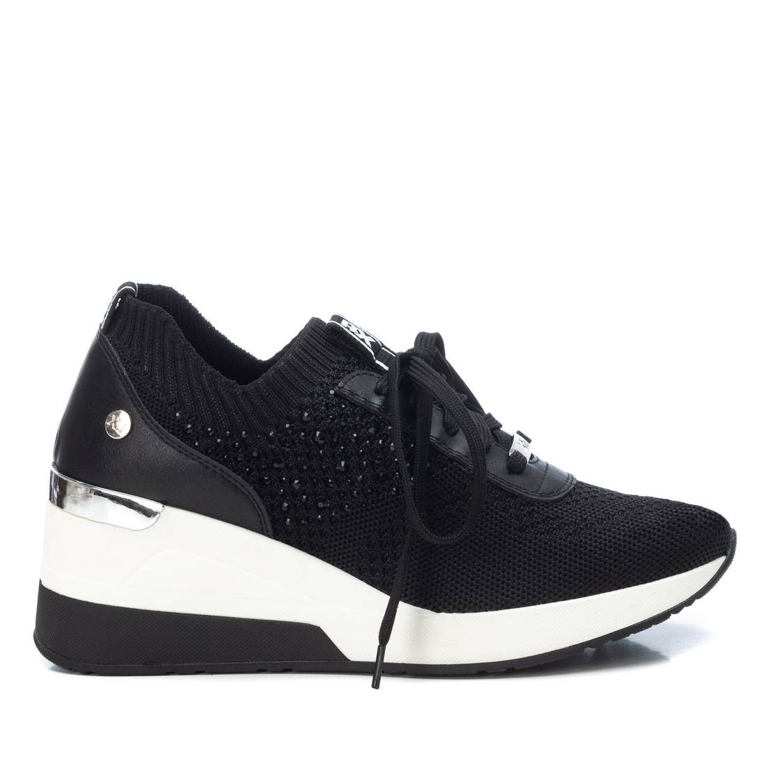 Zapatillas negras sales brillantes mujer