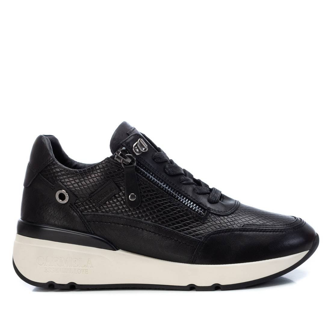 Zapatillas 067968 Negras Con Piel Efecto Serpiente Carmela Querol