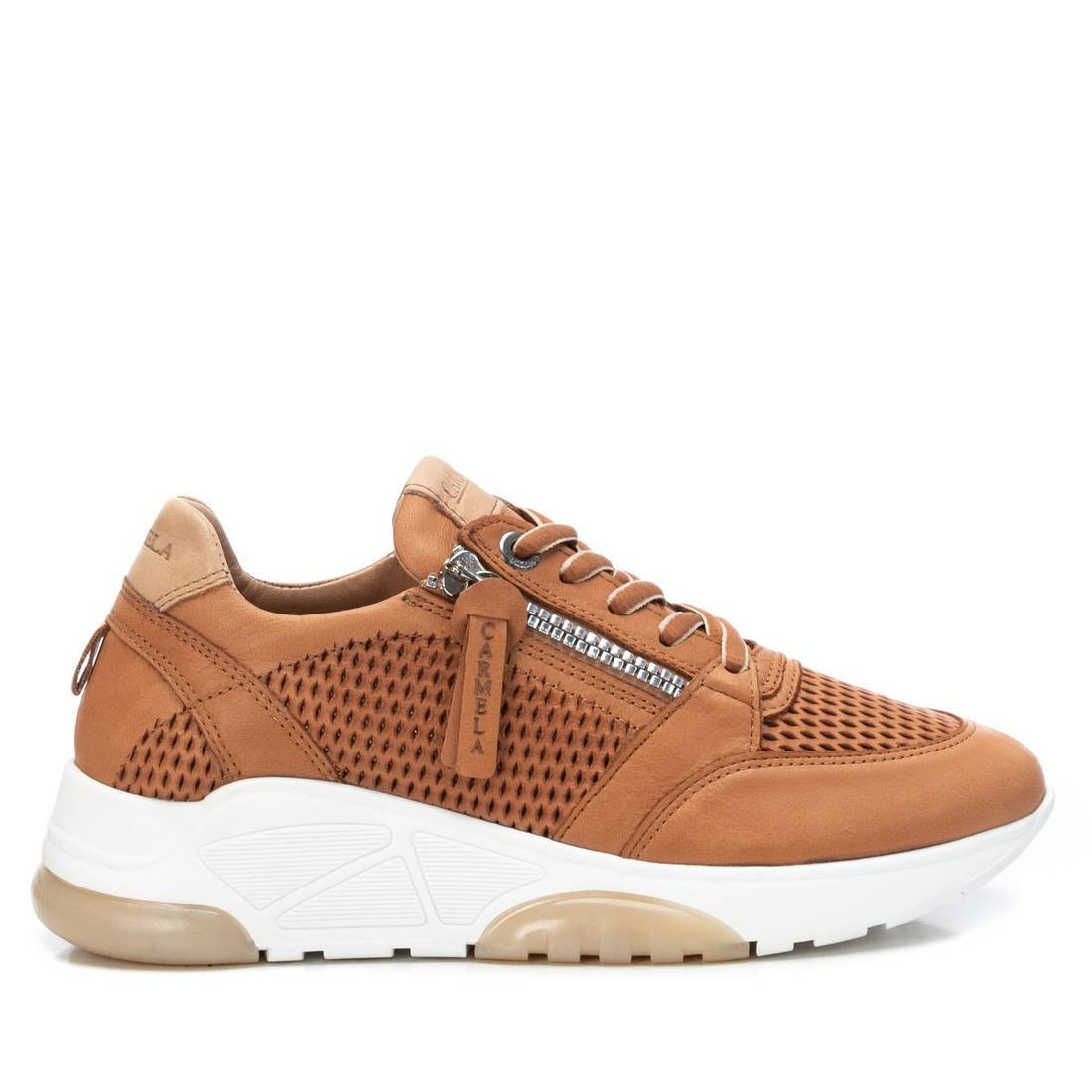 Zapatillas Cu a 068247 En Color Camel Calada Y Con Cremallera
