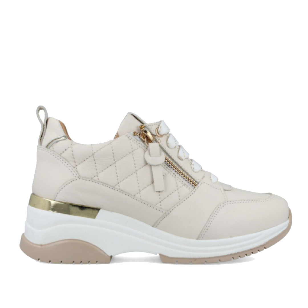 calzado con cuña interior