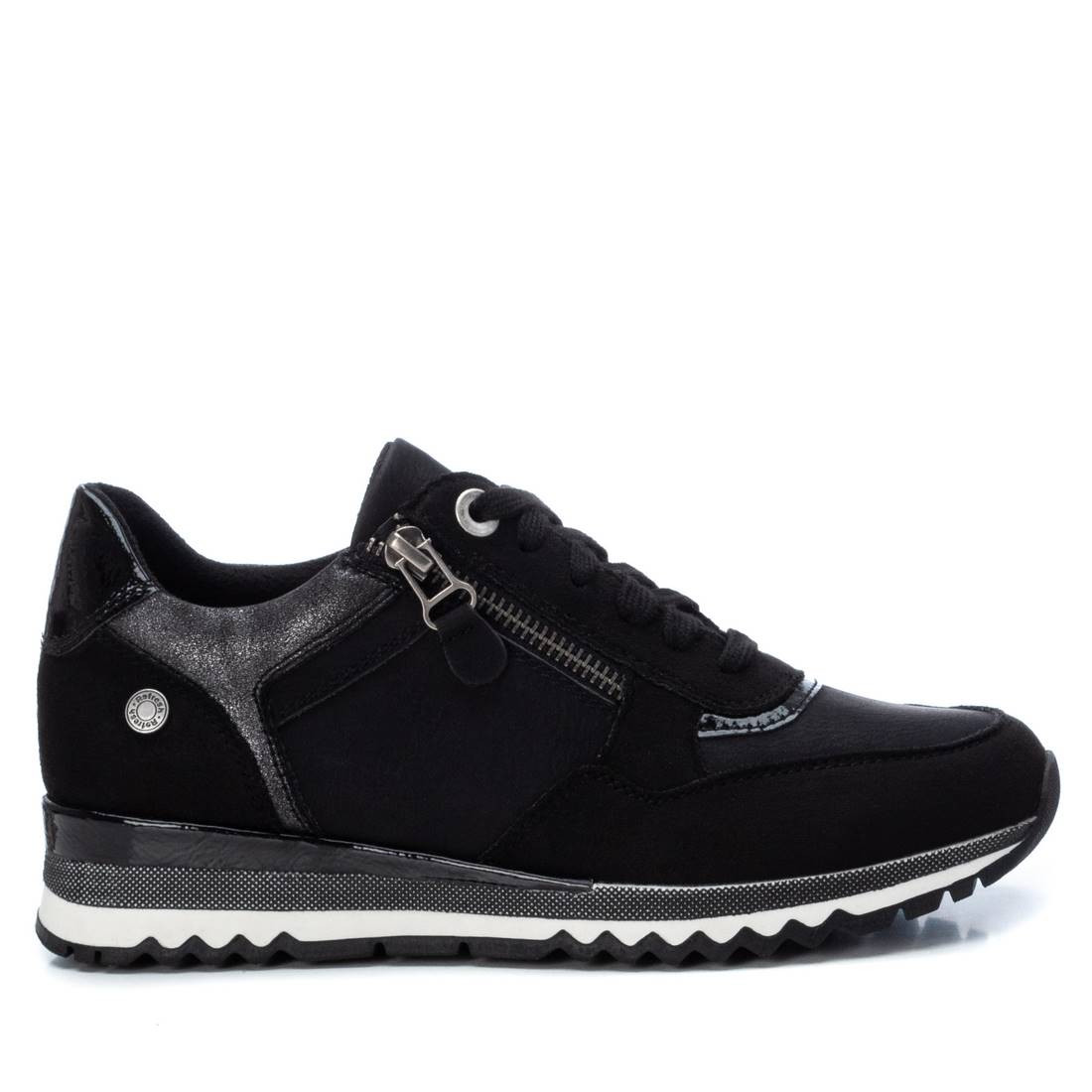 Botas deportivas 2025 negras mujer
