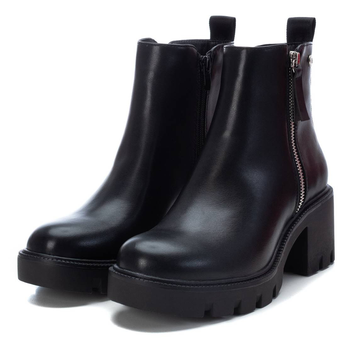 Botines plataforma negros con cremallera lateral plateada Xti Querol online Botines plataforma negros con cremallera lateral plateada Xti Querol online