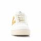 Zapatillas Victoria blancas con logo en mostaza - Querol online