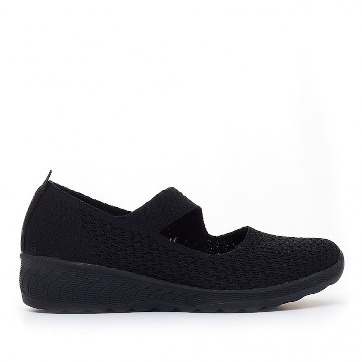 Zapatillas cuña Skechers relaxed fit: up-lifted negras